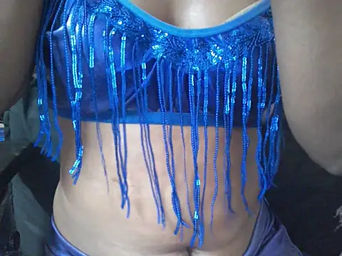 Snapshot of Couplehot00 chatting on July 29, 2026, 6:23 am Couplehot00 online show from July 29, 2026, 6:23 am