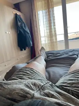 furkeyy online show from March 11, 2026, 6:18 am