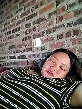 Min-in online show from May 6, 2026, 5:44 am