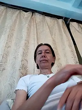 Tania9876 online show from June 14, 2026, 6:36 am