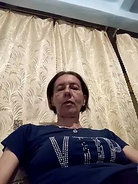 Tania9876 online show from June 2, 2026, 7:25 pm