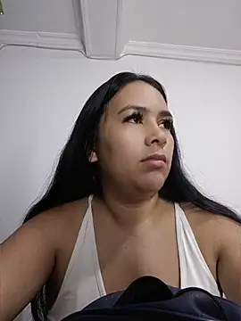 Snapshot of Karla__Morrison chatting on May 22, 2026, 2:20 am Karla Morrison online show from May 22, 2026, 2:20 am