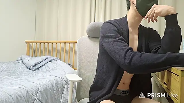 playxh11 online show from April 19, 2026, 3:24 pm