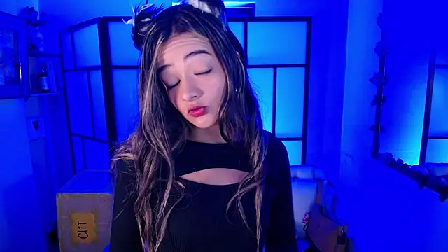 Snapshot of Catalina_soul chatting on June 6, 2026, 1:38 pm Catalina soul online show from June 6, 2026, 1:38 pm