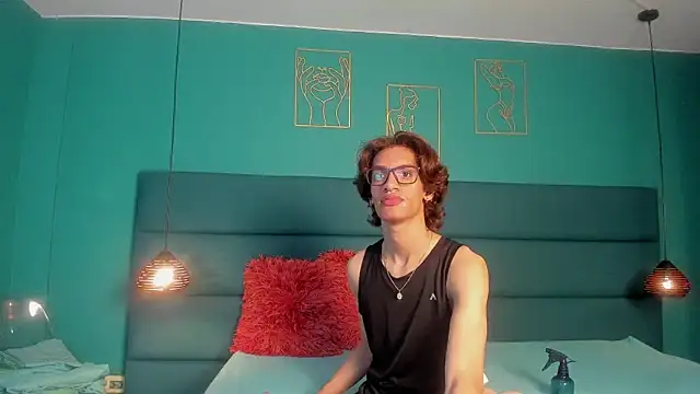 willturneer online show from March 25, 2026, 4:12 am