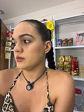 Bella-Ferrer online show from July 31, 2026, 6:16 pm