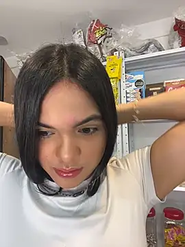 Bella-Ferrer online show from July 11, 2026, 5:46 pm