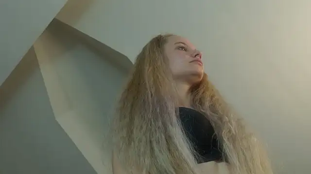 Snapshot of IceBlueBabe chatting on June 2, 2026, 7:47 pm IceBlueBabe online show from June 2, 2026, 7:47 pm