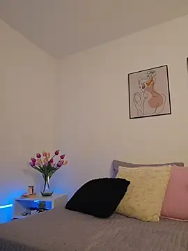 Victoria Evanss online show from April 8, 2026, 10:44 pm