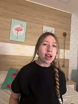 AmberVegaa online show from May 7, 2026, 2:20 pm