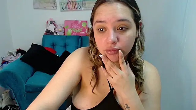 veronicaparkersex online show from June 16, 2026, 12:38 pm