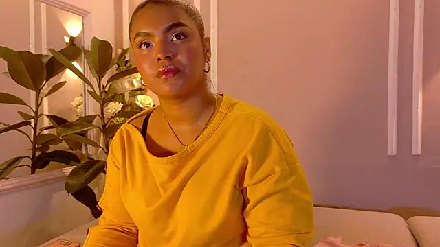 ZoeyMonroe  online show from July 24, 2026, 3:02 am