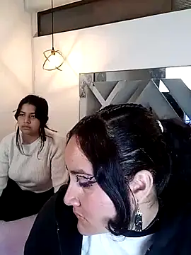 Liily Foxxy online show from March 14, 2026, 11:05 am