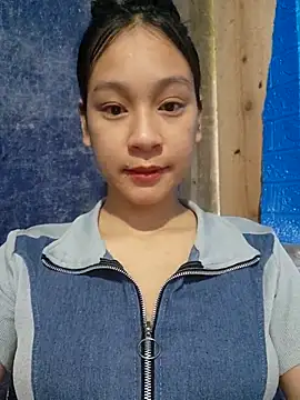 Snapshot of -Hicici- chatting on June 12, 2026, 11:57 pm -Hicici- online show from June 12, 2026, 11:57 pm