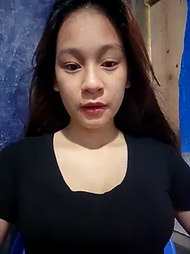 Snapshot of -Hicici- chatting on June 3, 2026, 11:42 pm -Hicici- online show from June 3, 2026, 11:42 pm