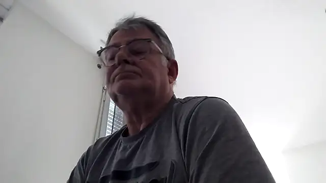 oura online show from May 2, 2026, 7:35 am