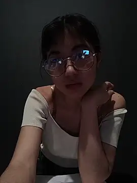 Snapshot of Rina_333 chatting on March 13, 2026, 1:16 pm Rina 333 online show from March 13, 2026, 1:16 pm