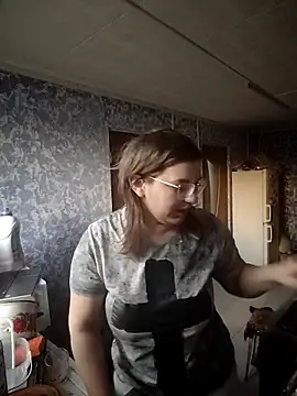 Angelika l online show from March 12, 2026, 3:38 pm