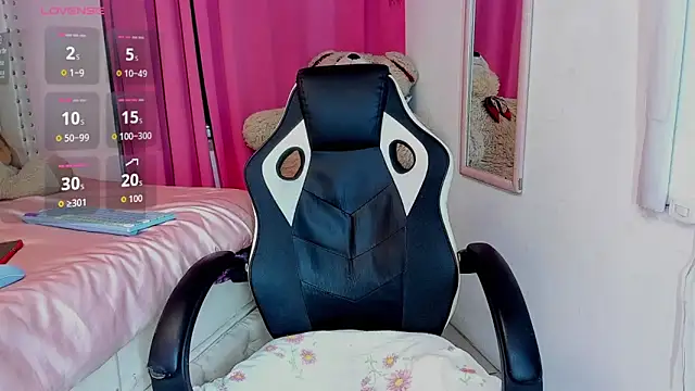 liam scoot  online show from April 23, 2026, 5:36 am