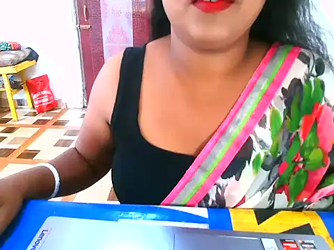 Snapshot of IamRiva chatting on March 22, 2026, 9:44 am IamRiva online show from March 22, 2026, 9:44 am