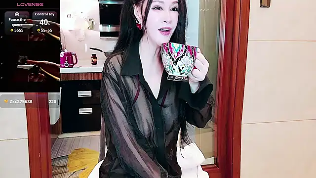 Snapshot of nuanuanbaobei chatting on June 4, 2026, 5:34 am nuanuanbaobei online show from June 4, 2026, 5:34 am
