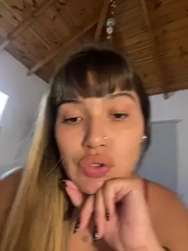 Snapshot of miicbebita chatting on April 20, 2026, 2:51 pm miicbebita online show from April 20, 2026, 2:51 pm