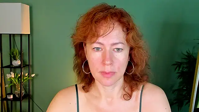 Snapshot of LeticiaRomano chatting on June 27, 2026, 4:07 am LeticiaRomano online show from June 27, 2026, 4:07 am
