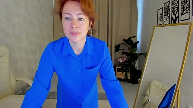 Snapshot of LeticiaRomano chatting on June 9, 2026, 4:02 am LeticiaRomano online show from June 9, 2026, 4:02 am