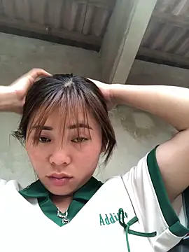 Snapshot of Akira-baby chatting on April 19, 2026, 6:58 am Akira-baby online show from April 19, 2026, 6:58 am