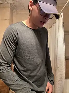 jossmacsi online show from April 12, 2026, 4:54 pm