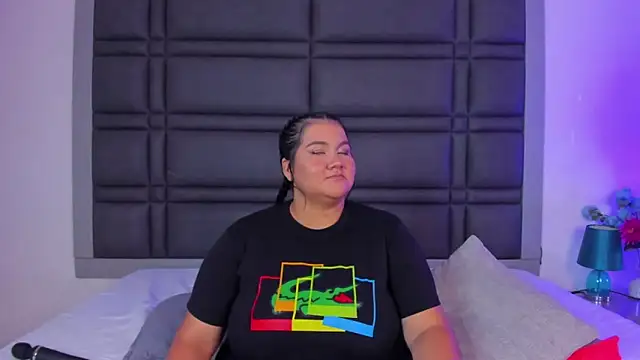 AmaranttayLunay online show from March 19, 2026, 7:14 pm