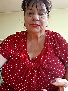 Snapshot of HotMilf80 chatting on June 27, 2026, 6:19 am HotMilf80 online show from June 27, 2026, 6:19 am