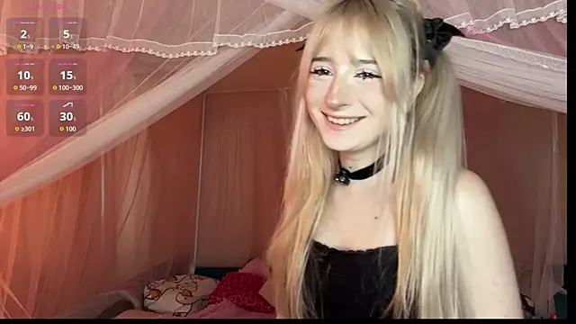 Snapshot of OnlyEva1 chatting on August 6, 2026, 10:54 am OnlyEva1 online show from August 6, 2026, 10:54 am