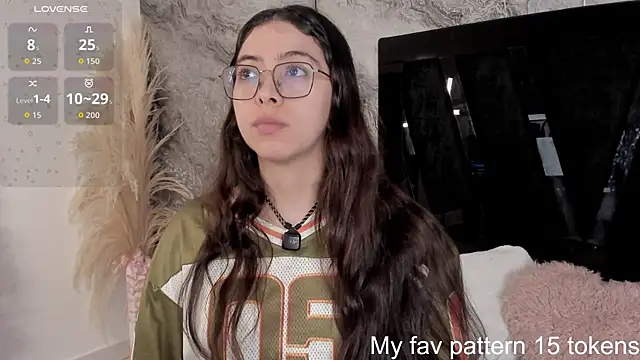 lilith rosse6 online show from April 21, 2026, 3:40 pm