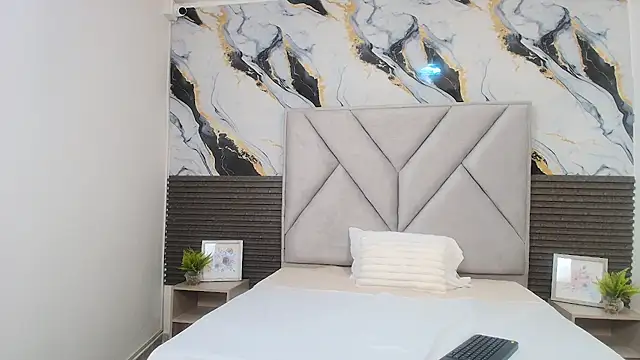 Sara Duboiss online show from March 11, 2026, 12:21 pm