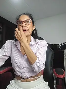 Snapshot of Antonella_Rizzo01 chatting on May 30, 2026, 6:02 pm Antonella Rizzo01 online show from May 30, 2026, 6:02 pm
