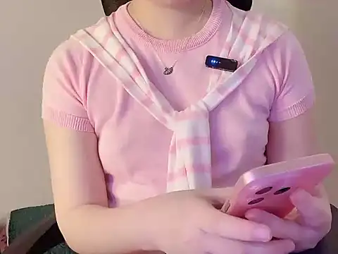 hunhun122 online show from April 9, 2026, 8:37 pm