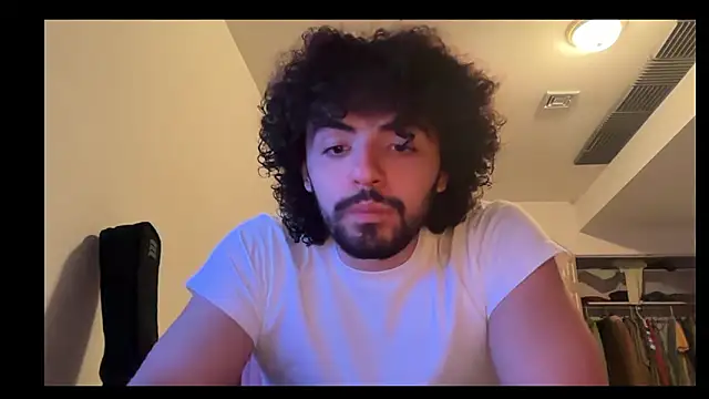 xxxwig online show from March 11, 2026, 3:00 am