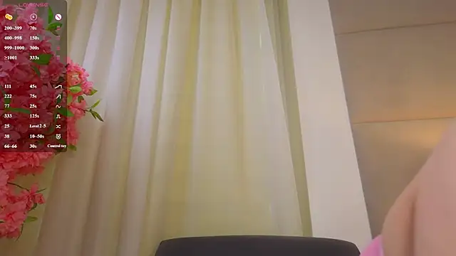 Snapshot of Boobinary chatting on June 13, 2026, 1:14 am Boobinary online show from June 13, 2026, 1:14 am
