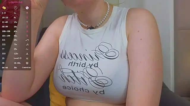 Boobinary online show from June 22, 2026, 1:33 am