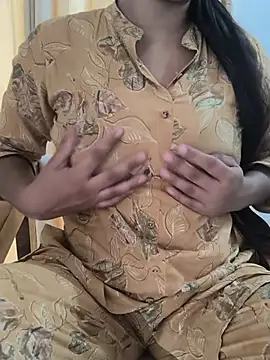 Snapshot of Jesmin_khan01 chatting on July 29, 2026, 3:06 am Jesmin khan01 online show from July 29, 2026, 3:06 am