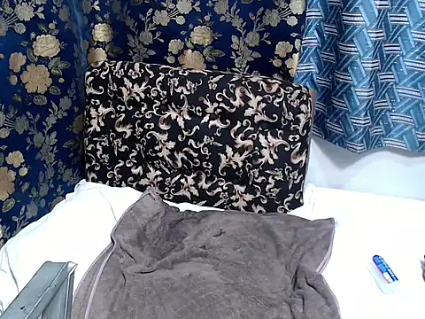  taeyong online show from April 21, 2026, 10:44 am