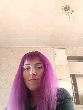 RuthJohnes online show from March 22, 2026, 2:07 pm