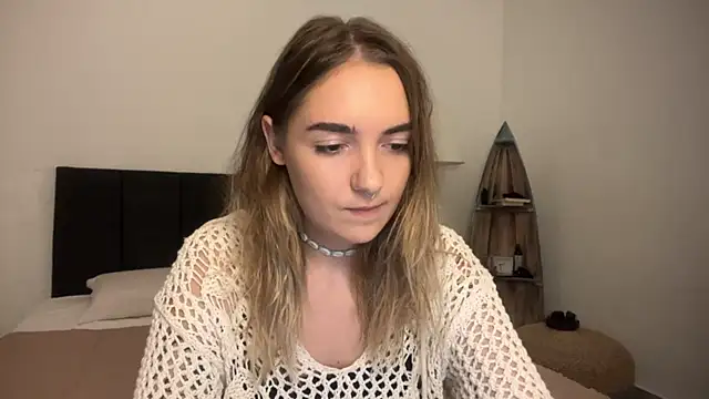 RoxyWet online show from April 12, 2026, 1:14 pm