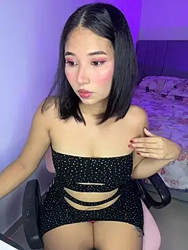 Snapshot of iamkyliewest chatting on March 15, 2026, 3:35 am iamkyliewest online show from March 15, 2026, 3:35 am