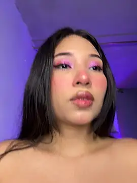 Snapshot of iamkyliewest chatting on March 16, 2026, 5:44 am iamkyliewest online show from March 16, 2026, 5:44 am