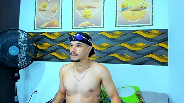 Leon Hotx online show from April 26, 2026, 1:19 pm
