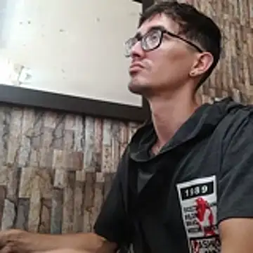 jhosuamoore online show from March 21, 2026, 2:32 pm