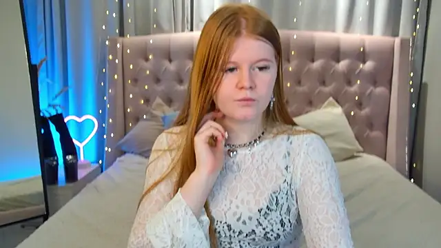 JessicaEmber online show from April 15, 2026, 5:46 am