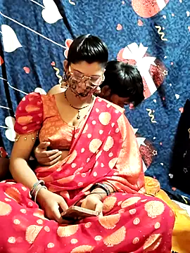 Hot lady234 online show from April 18, 2026, 5:15 pm